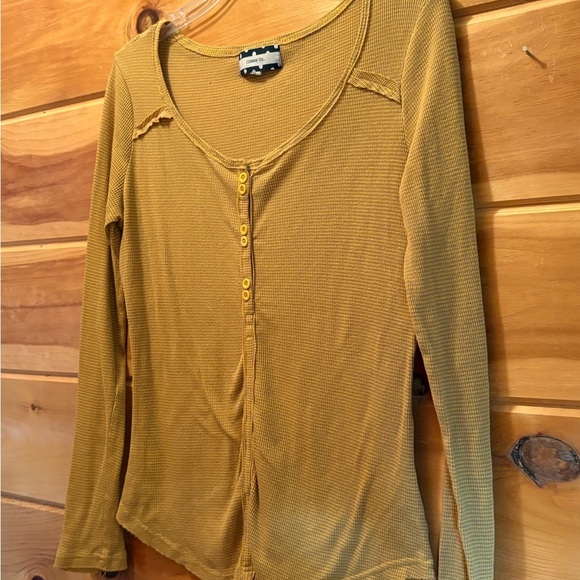 Comme Toi…gold/tan Fitted Long Sleeve Buttoned Blouse size M - Picture 2 of 11